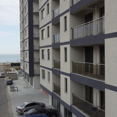CityApart 7 - Cazare în Mamaia Nord, lângă plajă, cu vedere la mare Năvodari Exterior foto