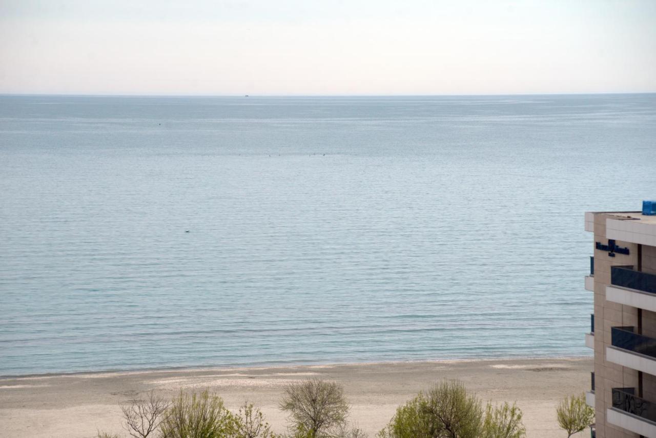 CityApart 7 - Cazare în Mamaia Nord, lângă plajă, cu vedere la mare Năvodari Exterior foto